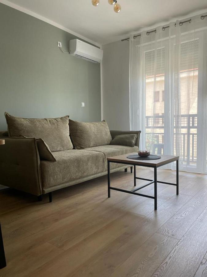 Apartman Stela Книн Экстерьер фото